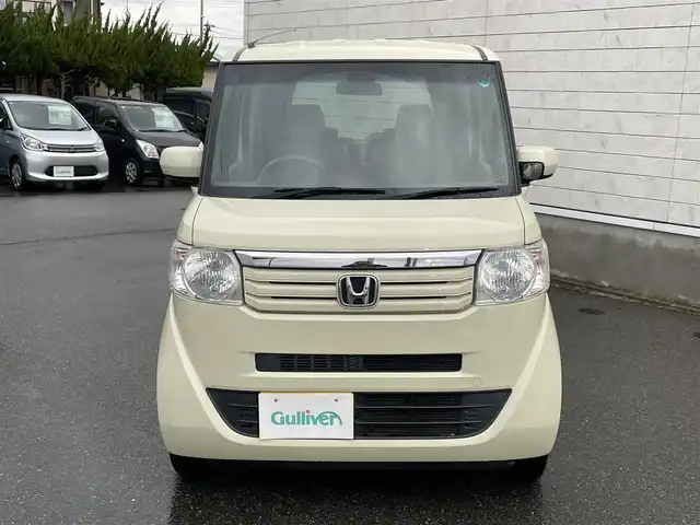 ホンダ Ｎ ＢＯＸ G Lパッケージ 山形県 2013(平25)年 2.5万km ヒダマリアイボリーパール 4WD/スタッドレスタイヤ車載/FM/AM/AUX接続/アイドリングストップ/ABS/横滑り防止装置/パワースライドドア/パワステ/パワーウィンドウ/エンジンスタートボタン/ハロゲンヘッドライト/純正フロアマット/純正ドアバイザー