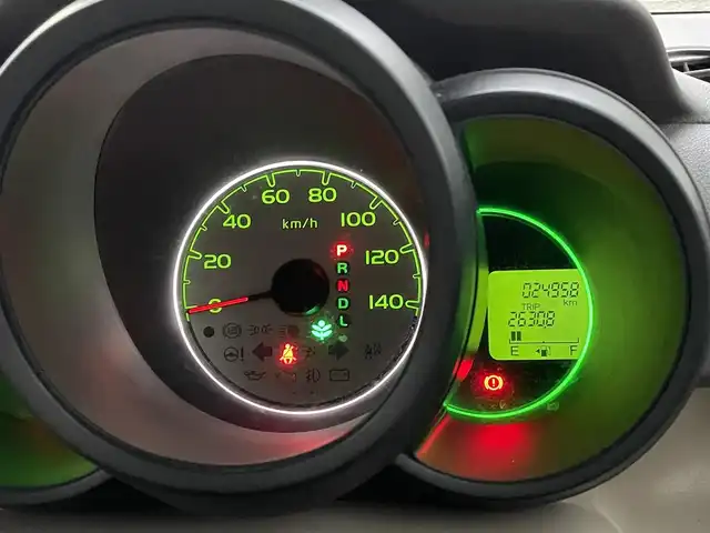 ホンダ Ｎ ＢＯＸ G Lパッケージ 山形県 2013(平25)年 2.5万km ヒダマリアイボリーパール 4WD/スタッドレスタイヤ車載/FM/AM/AUX接続/アイドリングストップ/ABS/横滑り防止装置/パワースライドドア/パワステ/パワーウィンドウ/エンジンスタートボタン/ハロゲンヘッドライト/純正フロアマット/純正ドアバイザー