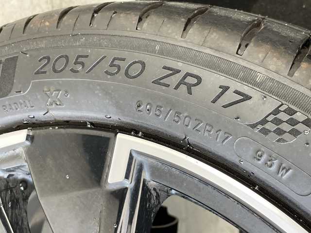 日産 オーラ ニスモ 愛知県 2022(令4)年 3.1万km スーパーブラック ニスモエアロ/純正9型ナビ/ＲＥＣＡＲＯシート/バッグカメラ/コーナーセンサー/純正アルミホイール/ブラインドスポットモニター/LEDヘッドライト/インテリジェントミラー/オートマチックハイビーム/ドライブレコーダー/ETC/衝突軽減システム/フルセグ/CD DVD/Bluetooth/ステアリングスイッチ/スマートキー/プッシュスタート