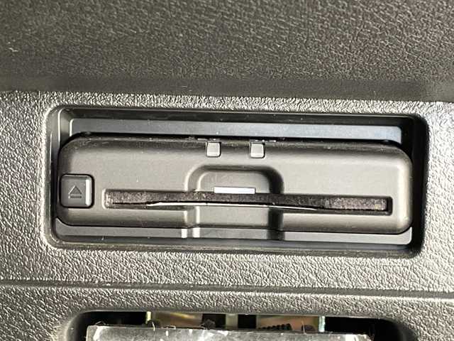 日産 オーラ ニスモ 愛知県 2022(令4)年 3.1万km スーパーブラック ニスモエアロ/純正9型ナビ/ＲＥＣＡＲＯシート/バッグカメラ/コーナーセンサー/純正アルミホイール/ブラインドスポットモニター/LEDヘッドライト/インテリジェントミラー/オートマチックハイビーム/ドライブレコーダー/ETC/衝突軽減システム/フルセグ/CD DVD/Bluetooth/ステアリングスイッチ/スマートキー/プッシュスタート