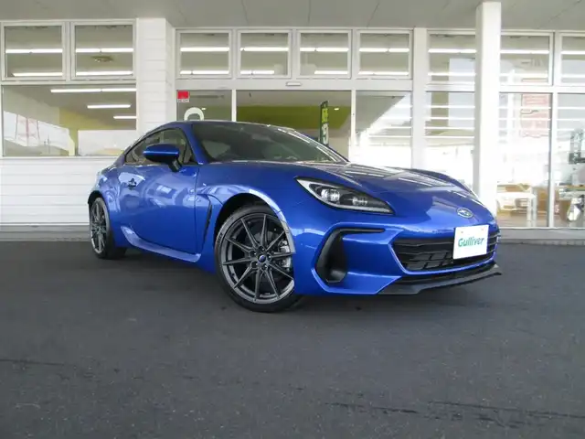 スバル ＢＲＺ S 千葉県 2023(令5)年 0.2万km WRブルーパール ワンオーナー/純正9型ナビ、フルセグTV/バックカメラ/純正オーディオ【DVD/CD/BT/SD/USB】/アイサイト、LEDヘッドライト/レーダークルーズコントロール/パドルシフト付き革巻きステアリング/レーンディパーチャーウォーニング【LDW】/スバルリヤビークルディテクション【SRVD】/ステアリングレスポンシブヘッドランプ【SRH】/ハーフレザーシート/前席シートヒーター/STiドアハンドルプロテクター/純正前方ドライブレコーダー/ETC2.0、スペアキー/ナビ取扱説明書/新車時保証書/R6スバル整備記録簿