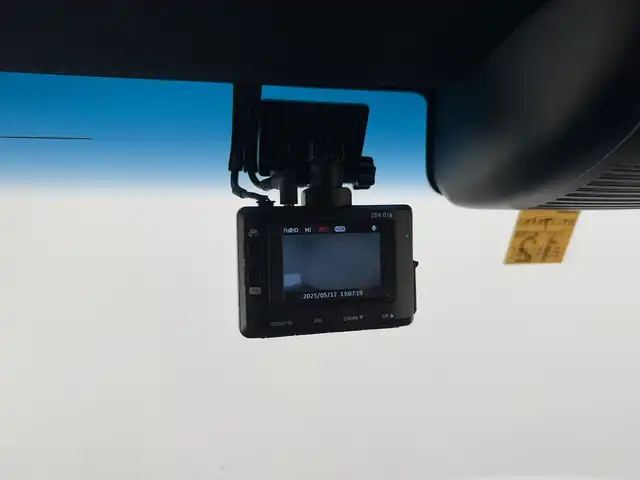 ホンダ Ｎ ＢＯＸ カスタム L 兵庫県 2022(令4)年 9.6万km プラチナホワイトパール 社外メモリナビ/（CD/DVD/SD/Bluetooth/フルセグTV）/・MDV-D709BT/バックカメラ/アダクティブクルーズコントロール/LKA/プリクラッシュセーフティー/クリアランスソナー/横滑り防止装置/盗難防止装置/カーテンエアバッグ/両側パワースライドドア/シートヒーター（D/N席）/両側パワースライドドア/LEDヘッドライト/LEDフォグランプ/オートライト/ヘッドライトレベライザー/ETC/ドライブレコーダー（前後）/純正14インチアルミホイール/社外フロアマット/スマートキー/スペアー1本/ベンチシート