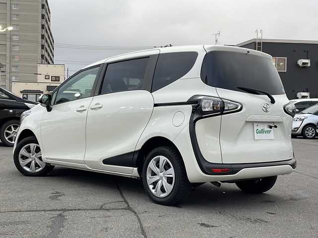 トヨタ シエンタ G 道北・旭川 2019(平31)年 6.7万km ホワイトパールクリスタルシャイン 4WD/社外メモリーナビ(CD/BT)/バックカメラ/両側パワースライドドア/トヨタセーフティセンス/レーンディパーチャーアラート/プリクラッシュセーフティ/ロードサインアシスト/LEDオートヘッドライト/ETC/ドライブレコーダー/禁煙車/ウィンカーミラー/スマートキー/保証書・取説