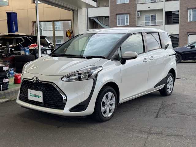 トヨタ シエンタ G 道東・釧路十勝 2019(平31)年 6.7万km ホワイトパールクリスタルシャイン 4WD/社外メモリーナビ(CD/BT)/バックカメラ/両側パワースライドドア/トヨタセーフティセンス/レーンディパーチャーアラート/プリクラッシュセーフティ/ロードサインアシスト/LEDオートヘッドライト/ETC/ドライブレコーダー/禁煙車/ウィンカーミラー/スマートキー/保証書・取説