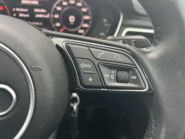 アウディ Ａ５ SB 40TFSIスポーツ 滋賀県 2019(令1)年 5万km マンハッタングレーメタリック アシスタンスP/ラグジュアリーP/マトリクスLEDヘッドライト/レザーシート/シートヒーター/360°カメラ/純正ナビ/TV/CD/DVD/BT/USB/AUX/ACC/LKA/BSM/ドラレコ/純正18インチAW