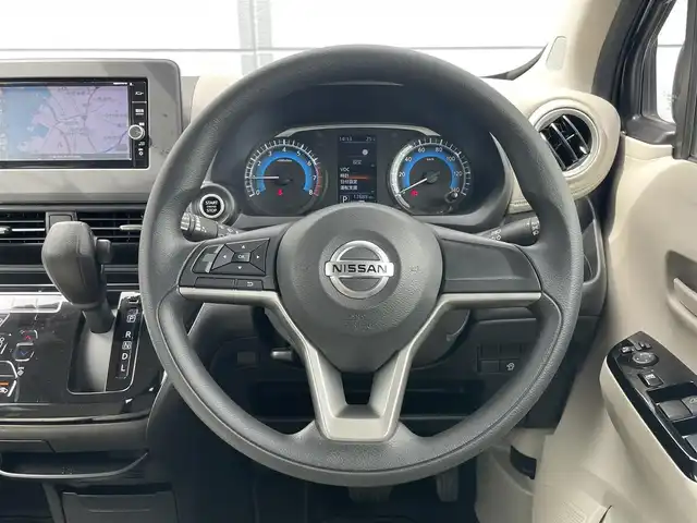 日産 デイズ X 千葉県 2021(令3)年 1.8万km ブラック 純正ナビ/フルセグＴＶ　/バックカメラ　/衝突被害軽減ブレーキ/レーンキープアシスト/オートライト/ＵＳＢソケット/アイドリングストップ/コーナーセンサー　/プッシュスタート/スマートキー　/横滑り防止装置