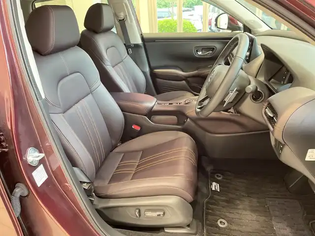 ホンダ ＺＲ－Ｖ ハイブリッド e:HEV Z 埼玉県 2024(令6)年 0.4万km ワイン ホンダセンシング /BOSEサウンド /純正メモリナビ /　　BT/フルセグ/Apple Carplay/全方位カメラ /パワーバックドア /オートクルーズコントロール /LED /革シート /メモリーシート /シートヒーター /純正18インチアルミホイール/ブラインドスポットモニター/ワイヤレス充電/ステアリングヒーター/パドルシフト/電子パーキング/純正ETC2.0