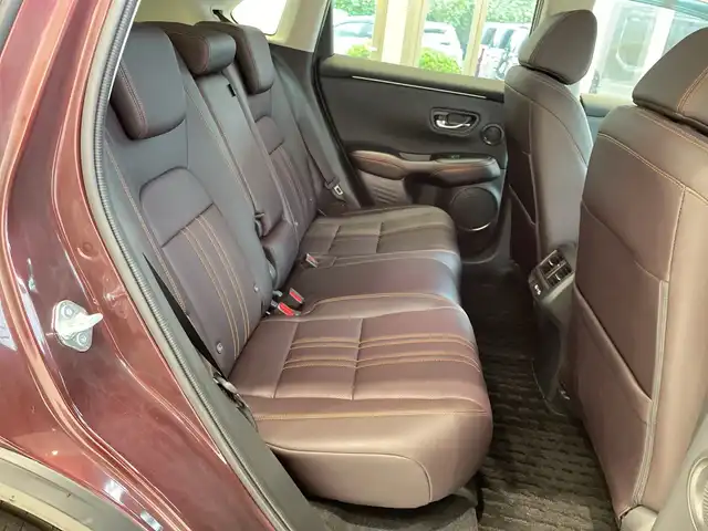 ホンダ ＺＲ－Ｖ ハイブリッド e:HEV Z 埼玉県 2024(令6)年 0.4万km ワイン ホンダセンシング /BOSEサウンド /純正メモリナビ /　　BT/フルセグ/Apple Carplay/全方位カメラ /パワーバックドア /オートクルーズコントロール /LED /革シート /メモリーシート /シートヒーター /純正18インチアルミホイール/ブラインドスポットモニター/ワイヤレス充電/ステアリングヒーター/パドルシフト/電子パーキング/純正ETC2.0