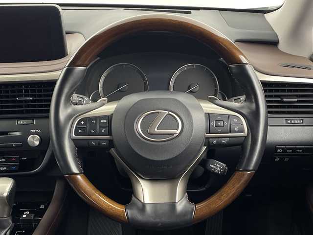 レクサス ＲＸ 450h バージョンL 新潟県 2020(令2)年 3.7万km ソニッククォーツ 純正ナビ/（Bluetooth/フルセグテレビ/CD）/アラウンドビューモニター/赤茶革シート/前席パワーシート/前席シートヒーター・エアシート/後席シートヒーター/ステアリングヒーター/電動格納セカンドシート/ヘッドアップディスプレイ/パワーバックドア/前後ドライブレコーダー/サンルーフ/三眼LEDライト/オートライト/オートハイビーム/レーダークルーズコントロール/レーンキープアシスト/コーナーセンサー/スマートキー/スペアキー/カードキー/パドルシフト