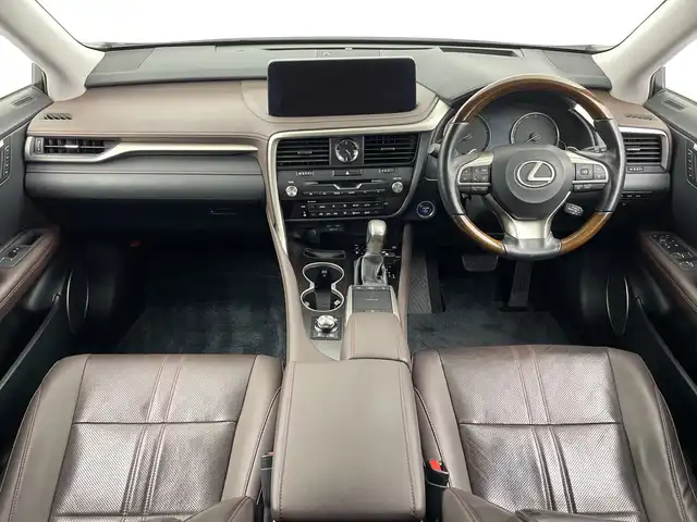 レクサス ＲＸ 450h バージョンL 新潟県 2020(令2)年 3.7万km ソニッククォーツ 純正ナビ/（Bluetooth/フルセグテレビ/CD）/アラウンドビューモニター/赤茶革シート/前席パワーシート/前席シートヒーター・エアシート/後席シートヒーター/ステアリングヒーター/電動格納セカンドシート/ヘッドアップディスプレイ/パワーバックドア/前後ドライブレコーダー/サンルーフ/三眼LEDライト/オートライト/オートハイビーム/レーダークルーズコントロール/レーンキープアシスト/コーナーセンサー/スマートキー/スペアキー/カードキー/パドルシフト