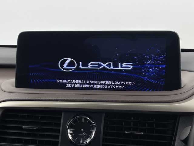 レクサス ＲＸ 450h バージョンL 新潟県 2020(令2)年 3.7万km ソニッククォーツ 純正ナビ/（Bluetooth/フルセグテレビ/CD）/アラウンドビューモニター/赤茶革シート/前席パワーシート/前席シートヒーター・エアシート/後席シートヒーター/ステアリングヒーター/電動格納セカンドシート/ヘッドアップディスプレイ/パワーバックドア/前後ドライブレコーダー/サンルーフ/三眼LEDライト/オートライト/オートハイビーム/レーダークルーズコントロール/レーンキープアシスト/コーナーセンサー/スマートキー/スペアキー/カードキー/パドルシフト