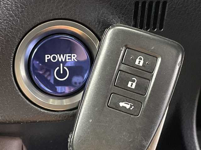 レクサス ＲＸ 450h バージョンL 新潟県 2020(令2)年 3.7万km ソニッククォーツ 純正ナビ/（Bluetooth/フルセグテレビ/CD）/アラウンドビューモニター/赤茶革シート/前席パワーシート/前席シートヒーター・エアシート/後席シートヒーター/ステアリングヒーター/電動格納セカンドシート/ヘッドアップディスプレイ/パワーバックドア/前後ドライブレコーダー/サンルーフ/三眼LEDライト/オートライト/オートハイビーム/レーダークルーズコントロール/レーンキープアシスト/コーナーセンサー/スマートキー/スペアキー/カードキー/パドルシフト