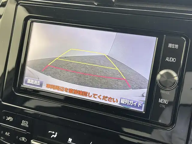 トヨタ プリウス Sセーフティプラス 群馬県 2018(平30)年 4.8万km ホワイトパールクリスタルシャイン 純正７インチナビ　バックカメラ　レーダークルーズコントロール　ＬＥＤライト　ＡＨＢ　純正１５インチＡＷ　ステアリングリモコン　パーキングアシスト　クリアランスソナー　プッシュスタート　ＥＴＣ　禁煙車