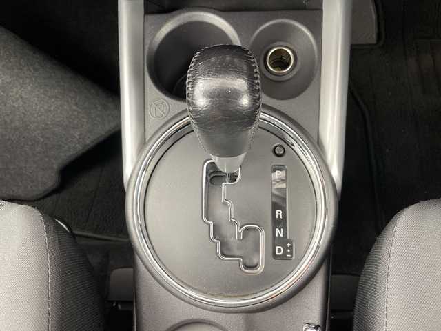 三菱 ＲＶＲ G 道央・札幌 2012(平24)年 5.8万km アメジストブラック ・4WD/・社外メモリナビ/・CD/SD/ワンセグTV/・バックカメラ/・スマートキー/スペアキー1本/・オートライト/HIDライト/・パドルシフト/・横滑り防止装置/・盗難防止装置/・MTモード付AT/・純正アルミホイール付き夏タイヤ積載/・エンジンスタートボタン/・取扱説明書/・記録簿