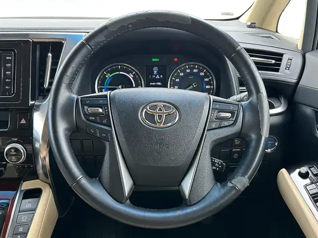 トヨタ ヴェルファイア ハイブリット X 岩手県 2016(平28)年 3.3万km シルバーマイカM 純正ナビ　Ｂｌｕｅｔｏｏｔｈ再生　ＥＴＣ　バックＣ　クルコン　フルセグ　両側電動スライド　オットマン　電動パーキングブレーキ　純正マット　純正１６ＡＷ　オートＬＥＤライト　フォグ　スマートキー