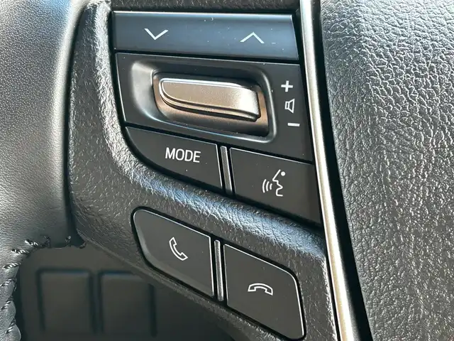 トヨタ ヴェルファイア ハイブリット X 岩手県 2016(平28)年 3.3万km シルバーマイカM 純正ナビ　Ｂｌｕｅｔｏｏｔｈ再生　ＥＴＣ　バックＣ　クルコン　フルセグ　両側電動スライド　オットマン　電動パーキングブレーキ　純正マット　純正１６ＡＷ　オートＬＥＤライト　フォグ　スマートキー