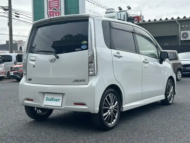 ダイハツ ムーヴ カスタム X SA 埼玉県 2013(平25)年 2.8万km パール ワンオーナー/純正ナビ/ワンセグＴＶ/バックカメラ/Bluetooth/ＣＤプレーヤー/横滑り防止装置/衝突被害軽減システム/スマートキー/スペアキー/エンジンスタートボタン/純正フロアマット/ミュージックプレーヤー接続