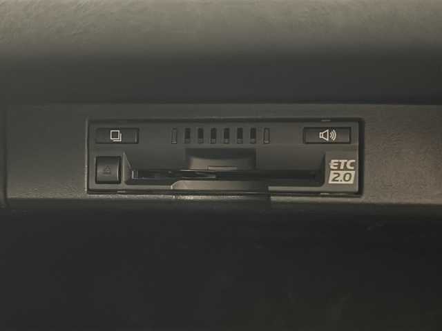 レクサス ＮＸ 300h ブラックシークエンス 愛知県 2019(平31)年 6.1万km グラファイトブラックガラスフレーク ワンオーナー/禁煙車/純正10.25インチナビ/（AM/FM/CD/DVD/Bluetooth/フルセグTV/USB)/バックカメ/ムーンルーフ/レクサスセーフティシステム/・プリクラッシュセーフティ/・レーンキープアシスト/・レーダークルーズコントロール/・オートマチックハイビーム/・誤発進抑制機能/・クリアランスソナー/ETC2.0/ステアリングヒーター/シートヒーター/パワーシート/メモリシート/パドルシフト/スマートキー/スペアキー＆カードキー有/純正18インチアルミホイール/純正フロアマット/トノカバー/横滑り防止装置/LEDヘッドライト/フロントフォグライト