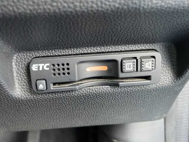 ホンダ フリード ハイブリット G ホンダセンシング 新潟県 2016(平28)年 5.2万km ブルーホライゾンM 社外メモリナビ/（BT／AM／FM／DVD）/バックカメラ/フルセグTV/ステアリングスイッチ/片側電動自動ドア（左）/ビルトインETC/クルーズコントロール/衝突軽減システム/レーンキープアシスト/LEDヘッドライト/オートライト/ドアバイザー/シガーソケット/スマートキー