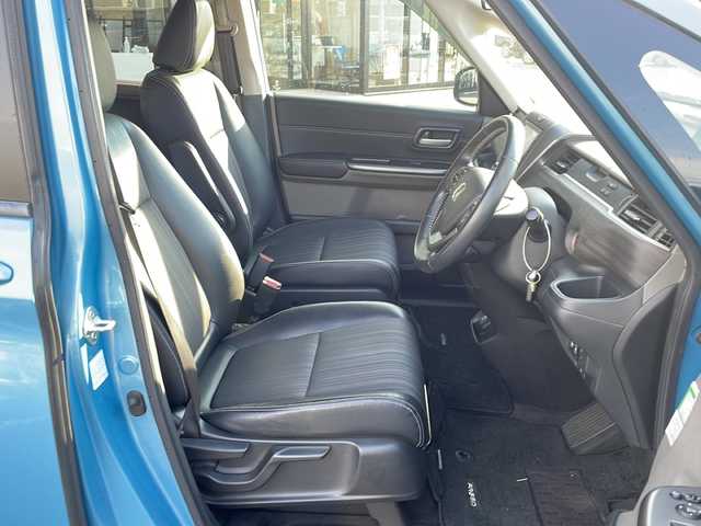 ホンダ フリード ハイブリット G ホンダセンシング 新潟県 2016(平28)年 5.2万km ブルーホライゾンM 社外メモリナビ/（BT／AM／FM／DVD）/バックカメラ/フルセグTV/ステアリングスイッチ/片側電動自動ドア（左）/ビルトインETC/クルーズコントロール/衝突軽減システム/レーンキープアシスト/LEDヘッドライト/オートライト/ドアバイザー/シガーソケット/スマートキー