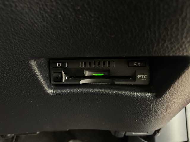 トヨタ シエンタ ハイブリッド ファンベースG セーフティED 茨城県 2020(令2)年 2.1万km センシュアルレッドマイカ 禁煙車 純正ナビ（NSZT-W68T） ビルドインETC トヨタセーフティ 前後ドラレコ 両側パワースライドドア 全方位カメラAC100V　前席シートヒーター ハンドルヒーター クルーズコントロール LEDヘッドライト 革調シートカバー（ｃlazzio) 前後クリアランスソナー