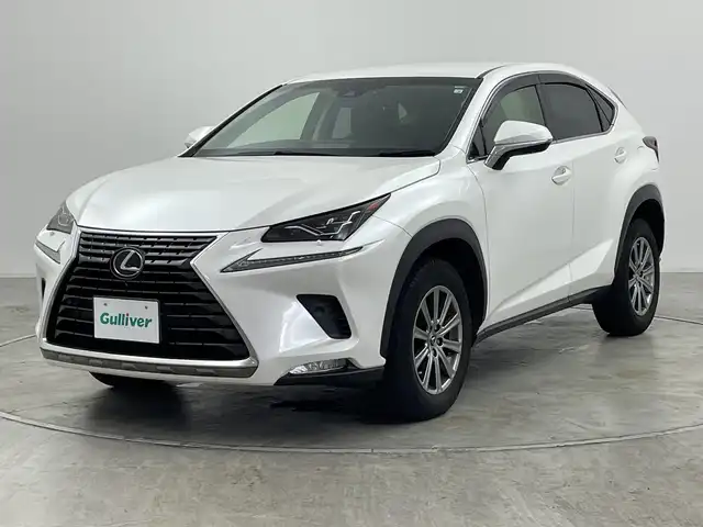レクサス ＮＸ 300 Iパッケージ 群馬県 2018(平30)年 6.5万km ソニッククォーツ 純正メーカーナビ/パノラミックモニター/レーダークルーズコントロール/ステアリングスイッチ/パワーバックドア/合皮シート/シートヒーター/LEDオートライト/ETC2.0/前後クリアランスソナー/メモリーシート/パワーシート/純正フロアマット/純正ドアバイザー/アイドリングストップ/スマートキー/全方位カメラ/フルセグテレビ/純正アルミホイール/衝突被害軽減システム