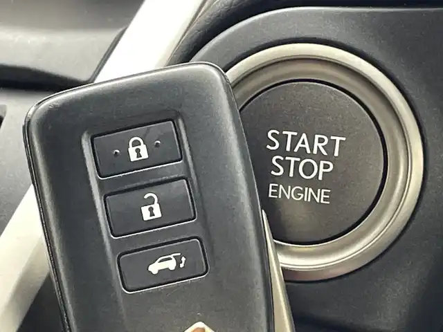 レクサス ＮＸ 300 Iパッケージ 群馬県 2018(平30)年 6.5万km ソニッククォーツ 純正メーカーナビ/パノラミックモニター/レーダークルーズコントロール/ステアリングスイッチ/パワーバックドア/合皮シート/シートヒーター/LEDオートライト/ETC2.0/前後クリアランスソナー/メモリーシート/パワーシート/純正フロアマット/純正ドアバイザー/アイドリングストップ/スマートキー/全方位カメラ/フルセグテレビ/純正アルミホイール/衝突被害軽減システム