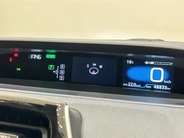 トヨタ プリウス S ツーリングセレクション 福岡県 2016(平28)年 4.9万km エモーショナルレッド 黒合皮　/純正ナビ／ＴＶ　/Ｂカメラ　/Ｂｌｕｅｔｏｏｔｈ　/クルーズコントロール　/シートヒーター　/オートライト　/純正１７インチＡＷ　/ＥＴＣ　/スマートキー