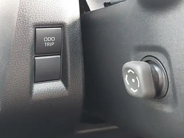 トヨタ ハリアー ハイブリッド Z 東京都 2020(令2)年 2.5万km プレシャスブラックパール メーカーオプション12.3インチナビ/(フルセグTV/Bluetooth/Miracast/AM/FM)/JBLサウンド/アラウンドビューモニター/ヘッドアップディスプレイ/トヨタセーフティセンス/レーンキープコントロール/ブラインドスポットモニター/パーキングサポートブレーキ/ロードサインアシスト/コーナーセンサー/リヤクロストラフィックアラート/パワーバックドア/D席パワーシート/前席シートヒーター/オートマチックハイビーム/ビルトインETC2.0/前後ドライブレコーダー