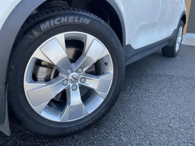 ボルボ ＸＣ４０ T4 モメンタム 栃木県 2019(令1)年 2.9万km 白 インテリセーフ/ナビ/フルセグTV/全方位カメラ/ETC/D席パワーシート/ハーフレザー/ACC/レーンキープアシスト/ブラインドスポット/クロストラフィックアラート/クリアランスソナー/Applecarplay/androidAuto/LEDヘッドライト/オートハイビーム