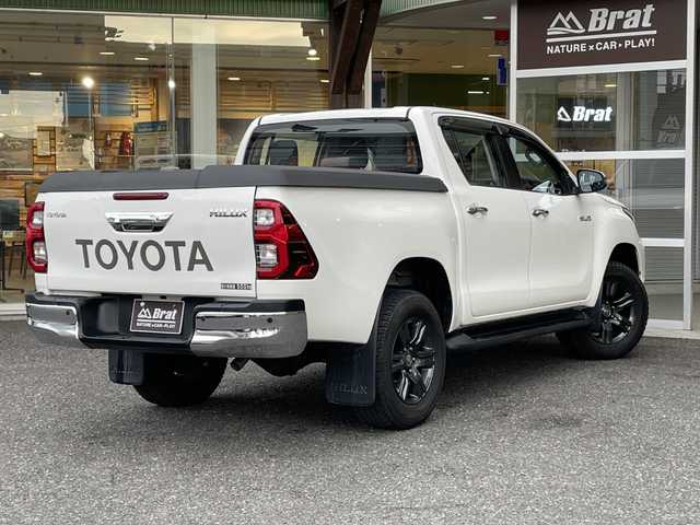 トヨタ ハイラックス Z 福島県 2021(令3)年 3.9万km スーパーホワイトⅡ 衝突被害軽減ブレーキ/レーンキープアシスト/レーダークルーズコントロール/リヤデフロック/LEDヘッドライト/オートライト/純正アルミホイール/純正フロアマット/アルパインナビ（CD・DVD・BT・TV）/バックカメラ/ハードトノカバー