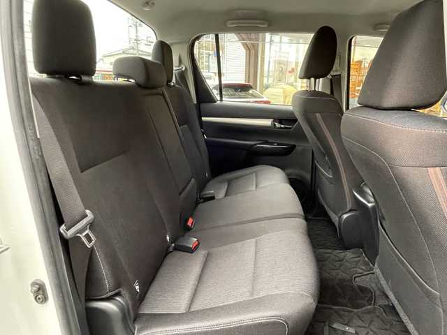 トヨタ ハイラックス Z 福島県 2021(令3)年 3.9万km スーパーホワイトⅡ 衝突被害軽減ブレーキ/レーンキープアシスト/レーダークルーズコントロール/リヤデフロック/LEDヘッドライト/オートライト/純正アルミホイール/純正フロアマット/アルパインナビ（CD・DVD・BT・TV）/バックカメラ/ハードトノカバー