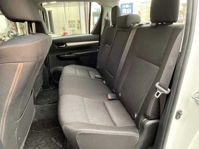 トヨタ ハイラックス Z 福島県 2021(令3)年 3.9万km スーパーホワイトⅡ 衝突被害軽減ブレーキ/レーンキープアシスト/レーダークルーズコントロール/リヤデフロック/LEDヘッドライト/オートライト/純正アルミホイール/純正フロアマット/アルパインナビ（CD・DVD・BT・TV）/バックカメラ/ハードトノカバー