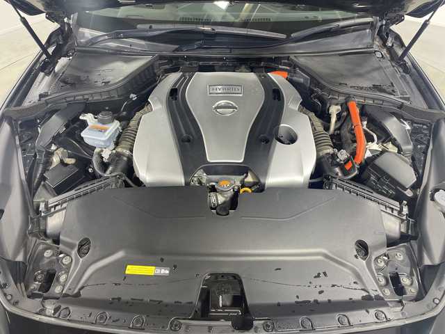 日産 スカイライン ハイブリッド GT タイプP 神奈川県 2020(令2)年 6.7万km スーパーブラック 純正HDDツインディスプレイナビ(8インチワイド＆7インチワイド）/プロパイロット2.0/アラウンドビューモニター/LEDヘッドライト/シートヒーター/ETC2.0/ドライブレコーダー/スマートキー/追従式クルーズコントロール/純正18インチAW/スマートキー/衝突被害軽減システム/車線逸脱警報/レザーシート/横滑り防止装置/ヘッドアップディスプレイ/アイドリングストップ/オートライト/ウィンカーミラー/電動格納ミラー/プッシュスタート/フロアマット/取扱説明書/保証書