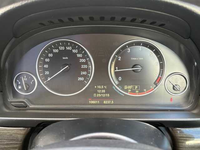 ＢＭＷ ５２３ｉ イノベーター 愛知県 2014(平26)年 10.6万km サファイアブラックP /禁煙車//純正ナビ//地デジTV//AM・FM・CD・DVD・Bluetooth//バックカメラ//ETC//ドライブレコーダー//プッシュスタート//クルーズコントロール//コーナーセンサー//クリアランスソナー//ブレーキアシスト//パワーシート//ヒートシーター//盗難防止システム//ステアリングチルト機構//本革巻きステア//横滑り防止システム//オートマチックホールド//保証書//取扱説明書//記録簿