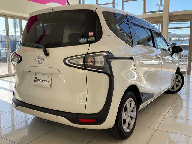 トヨタ シエンタ G セーフティエディション 埼玉県 2020(令2)年 1.1万km ホワイトパールクリスタルシャイン トヨタセーフティセンス/ディスプレイオーディオ/　　CD/DVD/BT/USB/全方位カメラ/両側パワースライドドア/シートヒーター/ステアリングヒーター/コーナーセンサー/スマートキー