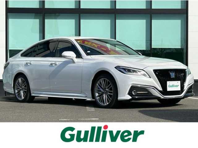 トヨタ クラウン ハイブリッド RS 和歌山県 2021(令3)年 4.4万km プレシャスホワイトパール 純正メーカーナビ/バックカメラ/フルセグTV/プリクラッシュセーフティー/レーダークルーズコントロール/ブラインドスポットモニター/クリアランスソナー/純正アルミホイール/純正フロアマット/ハーフレザーシート/ビルトインETC/パワーシート/シートヒーター/LEDヘッドライト/フォグランプ/オートライト/オートマチックハイビーム