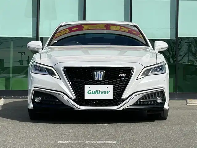 トヨタ クラウン ハイブリッド RS 和歌山県 2021(令3)年 4.4万km プレシャスホワイトパール 純正メーカーナビ/バックカメラ/フルセグTV/プリクラッシュセーフティー/レーダークルーズコントロール/ブラインドスポットモニター/クリアランスソナー/純正アルミホイール/純正フロアマット/ハーフレザーシート/ビルトインETC/パワーシート/シートヒーター/LEDヘッドライト/フォグランプ/オートライト/オートマチックハイビーム