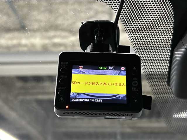 レクサス ＩＳ 300h Fスポーツ 愛知県 2021(令3)年 4.2万km ホワイトノーヴァガラスフレーク ワンオーナー/純正12.3インチナビ/(CD/DVD/フルセグTV/Bluetooth)/パノラミックビューモニター/レクサスセーフティシステム/・レーンキープアシスト/・プリクラッシュセーフティ/・レーダークルーズコントロール/・オートマチックハイビーム/ブラインドスポットモニター/クリアランスソナー/ETC２．０/ドライブレコーダー/レザーシート/シートヒーター/パワーシート/ハンドルヒーター/純正フロアマット/純正19インチアルミホイール/オレンジブレーキキャリパー