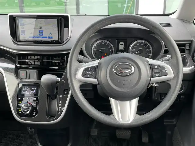 ダイハツ ムーヴ カスタム X VS SAⅢ 香川県 2022(令4)年 4.8万km ブラックマイカメタリック ・ワンオーナー/・社外メモリナビ　BT/・シートヒーター/・アイドリングストップ/・前後ドライブレコーダー/・全方位カメラ/・バックカメラ/・オートハイビーム/・レーンキープアシスト/・リアコーナーセンサー/・ETC/・ウインカーミラー/・純正１４インチAW/・スマートキー×2
