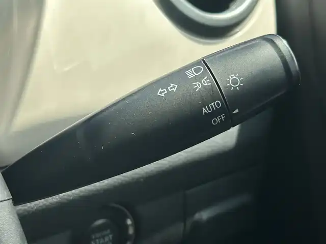 スズキ ハスラー F リミテッド Ⅱ 愛知県 2018(平30)年 1.6万km クールカーキパールメタリック/シルバー2トーン 純正ナビ(AM/FM/CD/DVD/BT/USB)/ワンセグTV/ETC/全周囲カメラ(バック)/衝突軽減ブレーキ/前後ドライブレコーダー/D/Nシートヒーター/オートライト/スマートキー/スペアキー/電動格納ミラー/純正フロアマット/取扱説明書・保証書