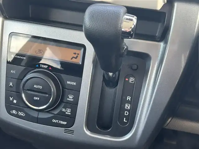 スズキ ハスラー F リミテッド Ⅱ 愛知県 2018(平30)年 1.6万km クールカーキパールメタリック/シルバー2トーン 純正ナビ(AM/FM/CD/DVD/BT/USB)/ワンセグTV/ETC/全周囲カメラ(バック)/衝突軽減ブレーキ/前後ドライブレコーダー/D/Nシートヒーター/オートライト/スマートキー/スペアキー/電動格納ミラー/純正フロアマット/取扱説明書・保証書