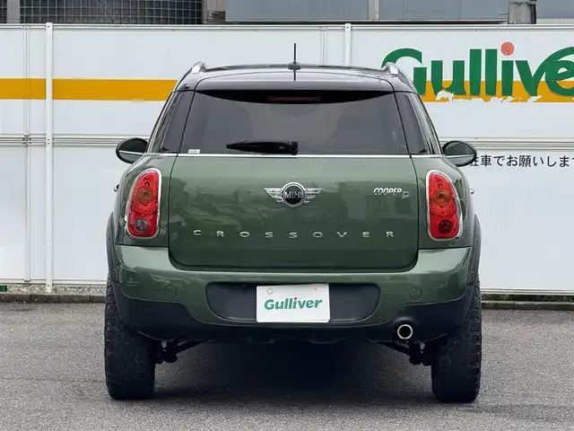 ＭＩＮＩ ミニ クロスオーバー クーパー D 愛知県 2015(平27)年 7.1万km ジャングルグリーン /正規ディーラー車//禁煙車//ジャングルグリーン//ミントパッケージ//バイキセノンオートヘッドライト//LEDフォグランプ//レインセンサー//ヒ―テッドウィンドスクリーン//BFグッドリッチオフロードタイヤ//ALL-TERRAIN T/A KO2//社外16インチアルミホイール//リフトアップ//社外オーバーフェンダー//社外ミラーカバー//カロッツェリアナビ//フルセグ/Bluetooth/SD/CD/DVD/MSV/AUX//バックカメラ//ETC//前後ドライブレコーダー//社外ツイータースピーカー//社外ウーファー//MTモード付きAT//DSC//ルーフレール//グリーンインテリアパネル//革巻きステアリング//チルト＆テレスコピックステアリング//プッシュスタートボタン//スペアキー//フロアマット//シートリフター//電動格納ミラー//保証書//取扱説明書//ナビ取扱説明書//点検整備記録簿H28.29.R4.6