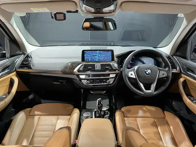 ＢＭＷ Ｘ３ xDrive20d Xライン 道央・札幌 2020(令2)年 3.7万km サファイアブラックP ワンオーナー/セレクトパッケージ/・電動パノラマガラスサンルーフ/・harman/kardonサラウンドサウンドシステム/ハイラインパッケージ/・電動調節ランバーサポート(D/N)/・シートヒーティング(フロント/リヤ)/ドライビングアシストプラス/・ACC/アクティブクルーズコントロール/・レーンディパーチャーウォーニング/・レーンチェンジウォーニング/・クロストラフィックウォーニング/・衝突回避被害軽減ブレーキ/パーキングアシストプラス/・PDC/パークディスタンスコントロール/・パーキングアシスト/BMWヘッドアップディスプレイ/BMWライブコックピット/アダプティブLEDヘッドライト/オートマチックテールゲートオペレーション/ヴァーネスカ・レザーシート/ワイヤレスチャージング/HiFiスピーカーシステム/AppleCarPlay/TVチューナー