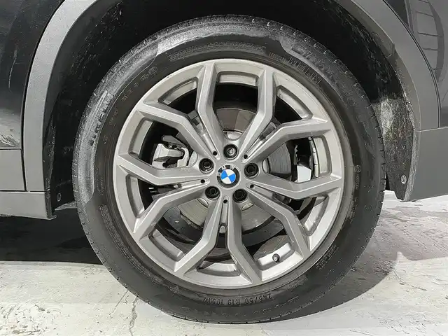 ＢＭＷ Ｘ３ xDrive20d Xライン 道央・札幌 2020(令2)年 3.7万km サファイアブラックP ワンオーナー/セレクトパッケージ/・電動パノラマガラスサンルーフ/・harman/kardonサラウンドサウンドシステム/ハイラインパッケージ/・電動調節ランバーサポート(D/N)/・シートヒーティング(フロント/リヤ)/ドライビングアシストプラス/・ACC/アクティブクルーズコントロール/・レーンディパーチャーウォーニング/・レーンチェンジウォーニング/・クロストラフィックウォーニング/・衝突回避被害軽減ブレーキ/パーキングアシストプラス/・PDC/パークディスタンスコントロール/・パーキングアシスト/BMWヘッドアップディスプレイ/BMWライブコックピット/アダプティブLEDヘッドライト/オートマチックテールゲートオペレーション/ヴァーネスカ・レザーシート/ワイヤレスチャージング/HiFiスピーカーシステム/AppleCarPlay/TVチューナー