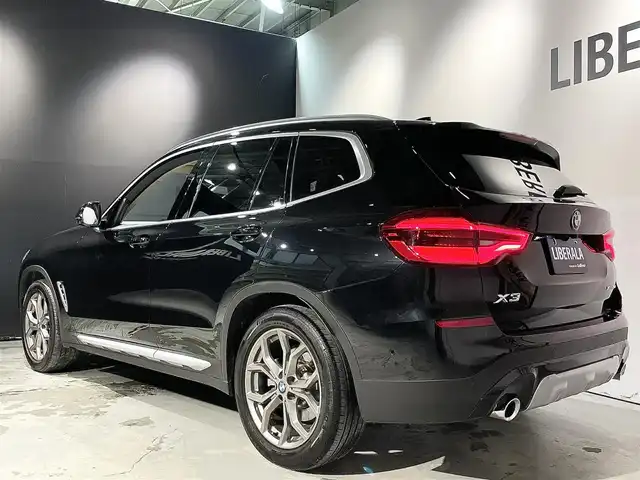 ＢＭＷ Ｘ３ xDrive20d Xライン 道央・札幌 2020(令2)年 3.7万km サファイアブラックP ワンオーナー/セレクトパッケージ/・電動パノラマガラスサンルーフ/・harman/kardonサラウンドサウンドシステム/ハイラインパッケージ/・電動調節ランバーサポート(D/N)/・シートヒーティング(フロント/リヤ)/ドライビングアシストプラス/・ACC/アクティブクルーズコントロール/・レーンディパーチャーウォーニング/・レーンチェンジウォーニング/・クロストラフィックウォーニング/・衝突回避被害軽減ブレーキ/パーキングアシストプラス/・PDC/パークディスタンスコントロール/・パーキングアシスト/BMWヘッドアップディスプレイ/BMWライブコックピット/アダプティブLEDヘッドライト/オートマチックテールゲートオペレーション/ヴァーネスカ・レザーシート/ワイヤレスチャージング/HiFiスピーカーシステム/AppleCarPlay/TVチューナー