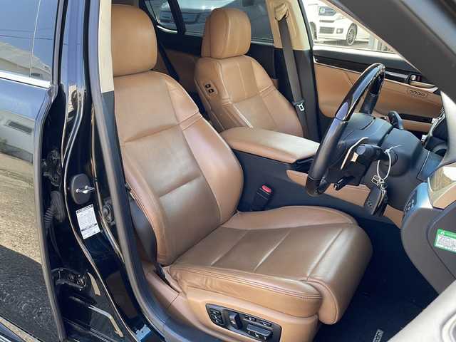 レクサス ＧＳ 250 バージョンL 新潟県 2014(平26)年 6.6万km スターライトブラックガラスフレーク 純正HDDナビ/CD/DVD/BT/フルセグテレビ/ミュージックサーバー/バックカメラ/ETC/クルーズコントロール/サンルーフ/革シート/パワーシート/シートヒーター/ステアリングヒーター/ステアリングスイッチ/パドルシフト/コーナーセンサー/スマートキー/プッシュスタート/LEDヘッドライト/オートライト/フォグランプ/純正18インチアルミホイール