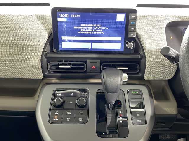 ホンダ フリード ハイブリット e:HEV AIR 福岡県 2025(令7)年 0.1万km未満 プラチナホワイトパール 純正9インチナビ　LXM-242ZFNI/AM FM BT/フルセグテレビ/バックモニター/ホンダセンシング/コーナーセンサー/両側パワースライドドア/ブレーキホールド/オートライト/LEDヘッドライト/ステアリングリモコン/プッシュスタートエンジン/スマートキー