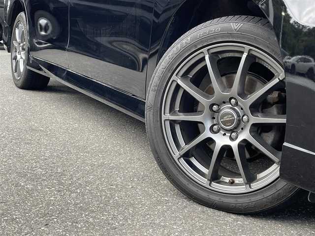 ホンダ ステップワゴン スパーダ Z クールスピリット 青森県 2013(平25)年 11.1万km プレミアムスパークルブラックパール ・４WD/・寒冷地仕様/・純正ワイドナビ/・CD/DVD/SD/USB/フルセグ/・バックカメラ/・ビルトインETC/・クルーズコントロール/・両側パワースライドドア/・社外17インチAW/・スペアキー/・取扱説明書