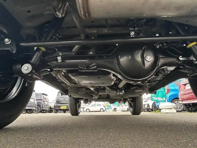 スズキ ジムニー XL 宮城県 2025(令7)年 0.1万km未満 ミディアムグレー セーフティサポート/・デュアルセンサーブレーキサポート/・誤発進抑制機能/・車線逸脱警報機能/・ふらつき警報機能/・先行車発進お知らせ機能/・標識認識機能/・ハイビームアシスト/リアパーキングセンサー/シートヒーター/オートライト/フォグランプ/電動格納ミラー/純正16インチスチールホイール/W/サイド/カーテンエアバッグ